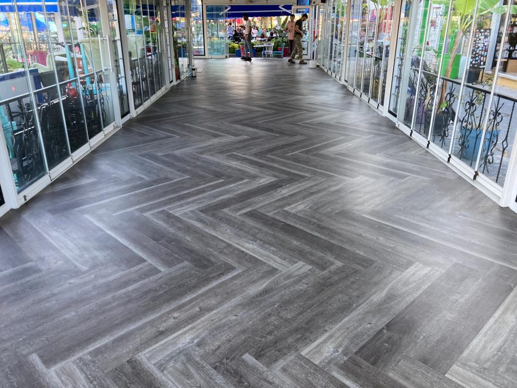 LVT Yer Döşeme